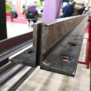 ریل آسانسور